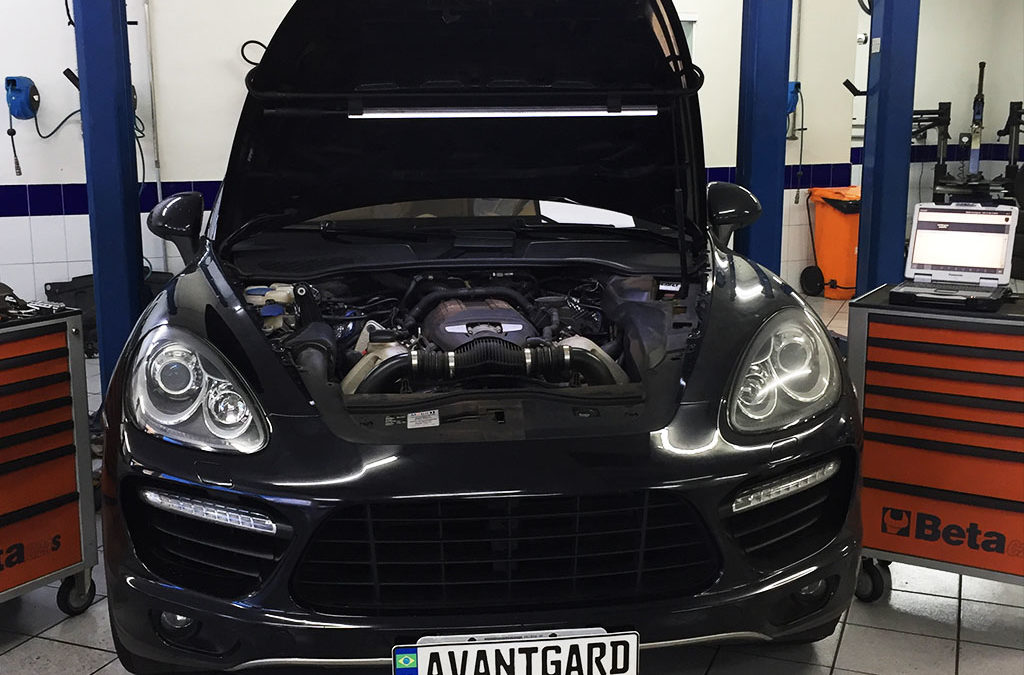 Porsche Cayenne 92A Turbo – Manutenção e Revisão